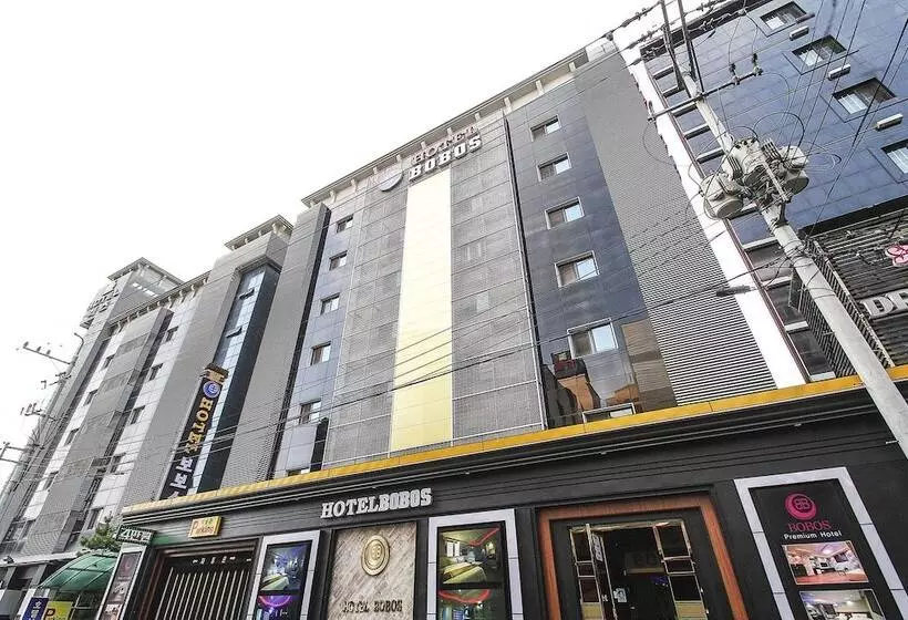 Hotelli Bobos