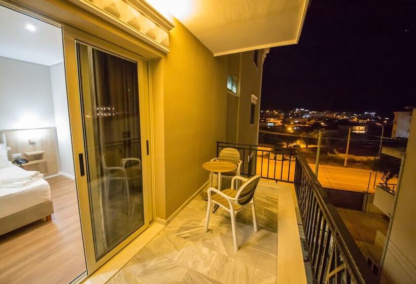 בית מלון כפרי Class