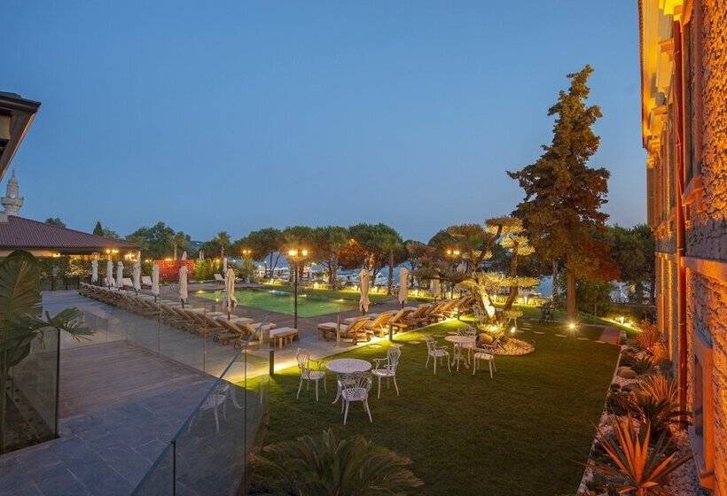 فندق Cunda Despot Evi