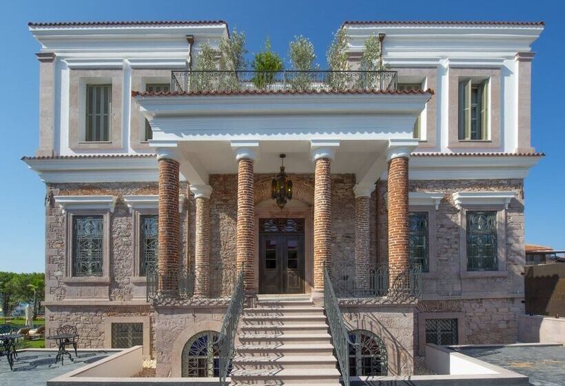 فندق Cunda Despot Evi