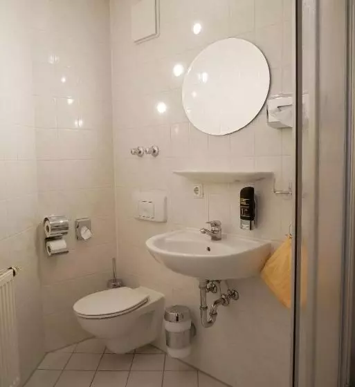 Hotelli Garni Brauhof Niederwiesa