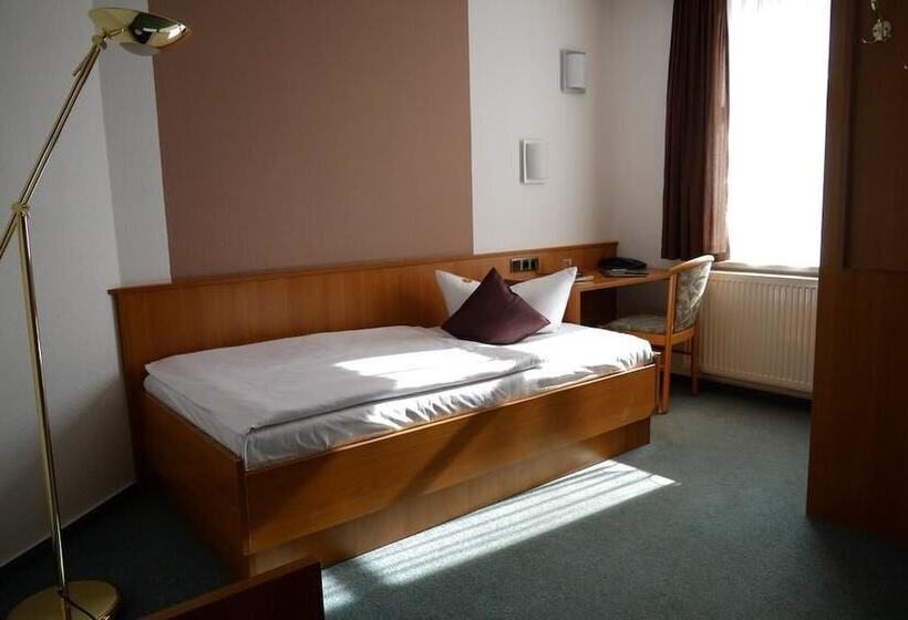 Отель Garni Brauhof Niederwiesa