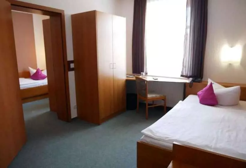 Hotelli Garni Brauhof Niederwiesa