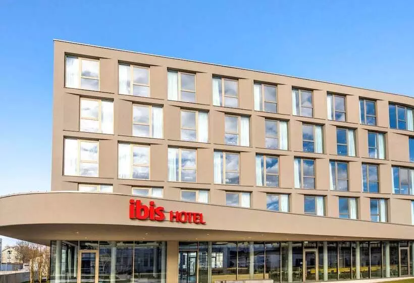 ホテル Ibis Wels