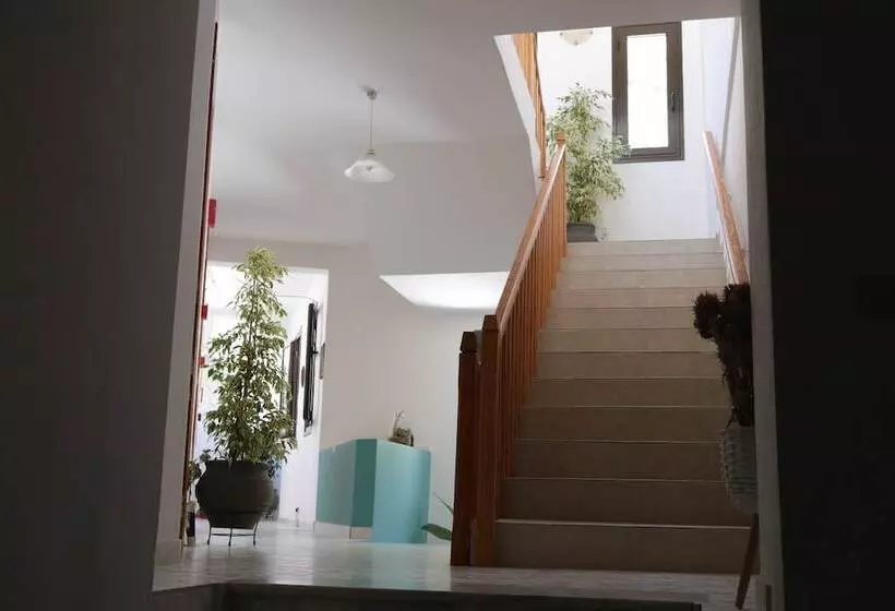 هتل Michaela