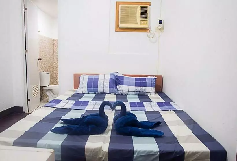 هتل Providence Travellers Inn & Spa