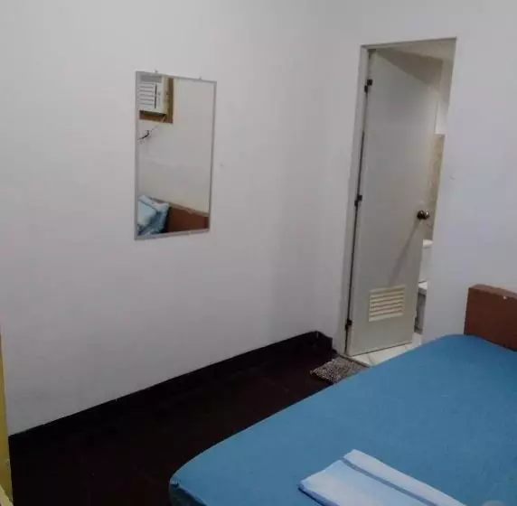 هتل Providence Travellers Inn & Spa