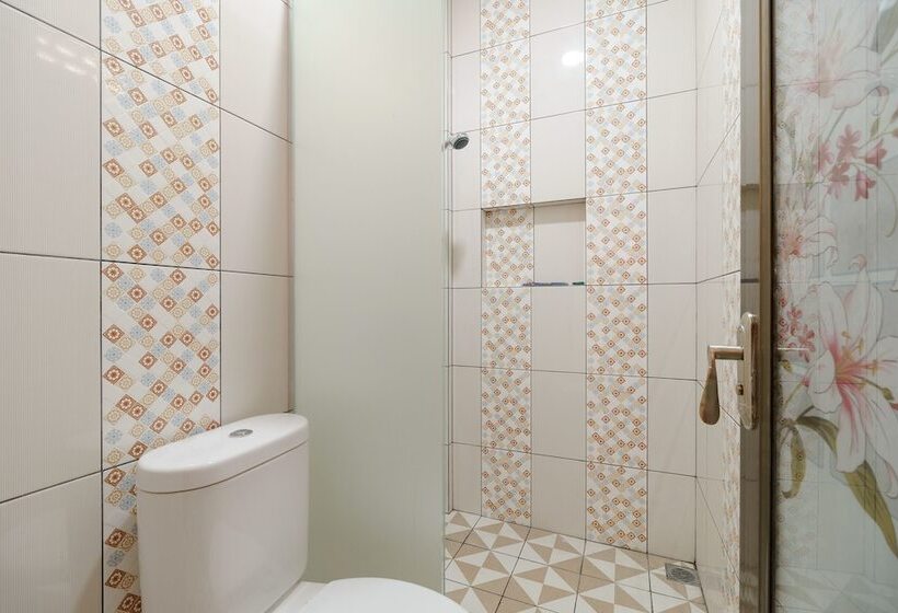 فندق Reddoorz Syariah Near Universitas Serambi Mekkah