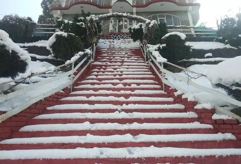 هتل Victoriya Palace