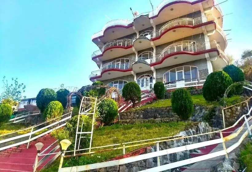هتل Victoriya Palace