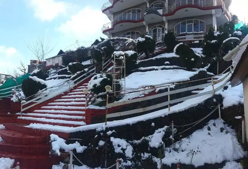 هتل Victoriya Palace