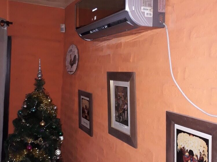 Пансион Ariana