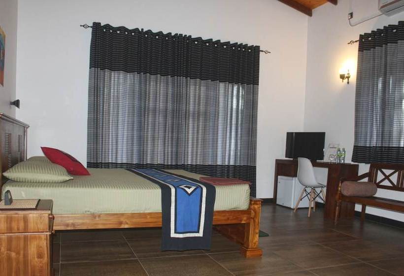 פנסיון Yamu Lanka Inn