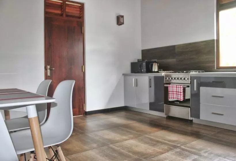 Majatalo Yamu Lanka Inn