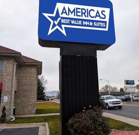 בית מלון כפרי Americas Best Value Inn & Suites Provo