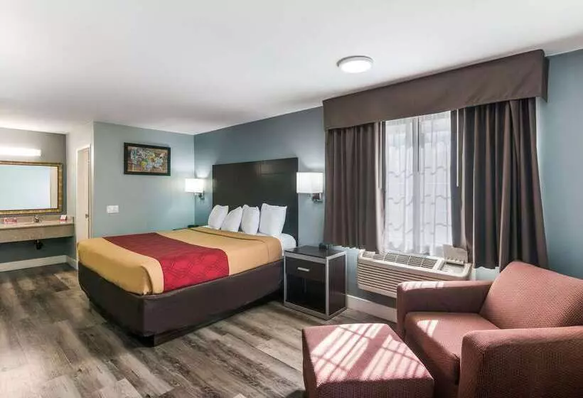 Отель Econo Lodge Hesperia  Victorville I15