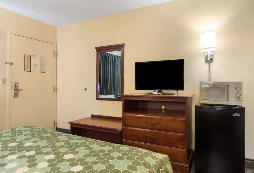 Отель Econo Lodge Saint Robert