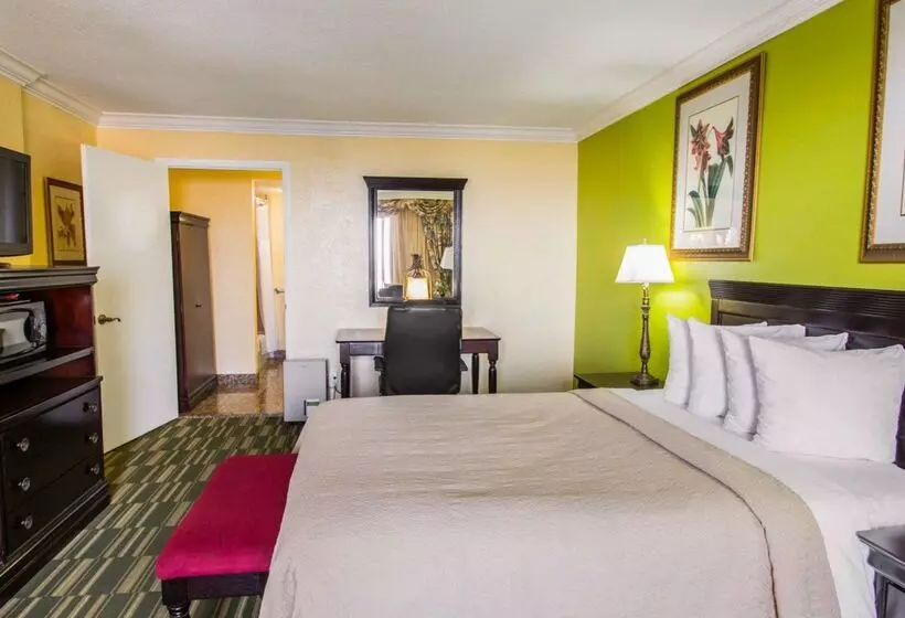 호텔 Quality Inn Oceanfront