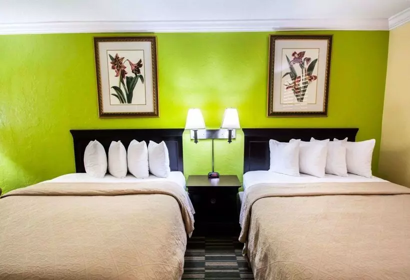 호텔 Quality Inn Oceanfront