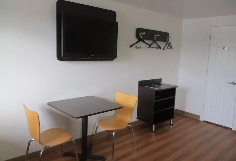 Motel 6 North Olmsted, Oh Cleveland