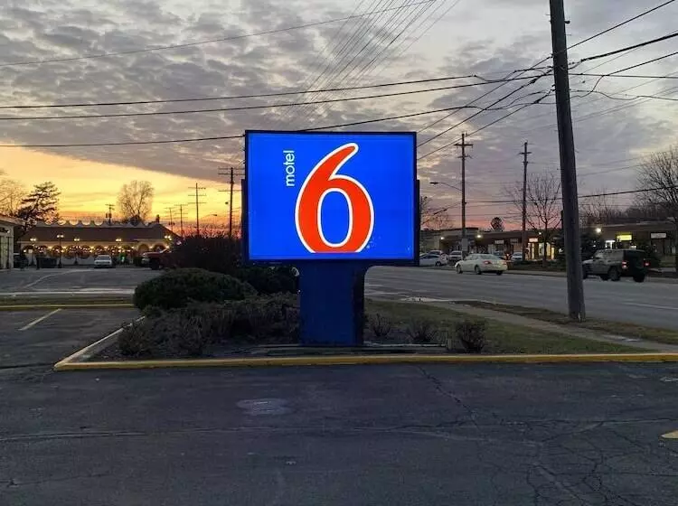 Motel 6 North Olmsted, Oh Cleveland