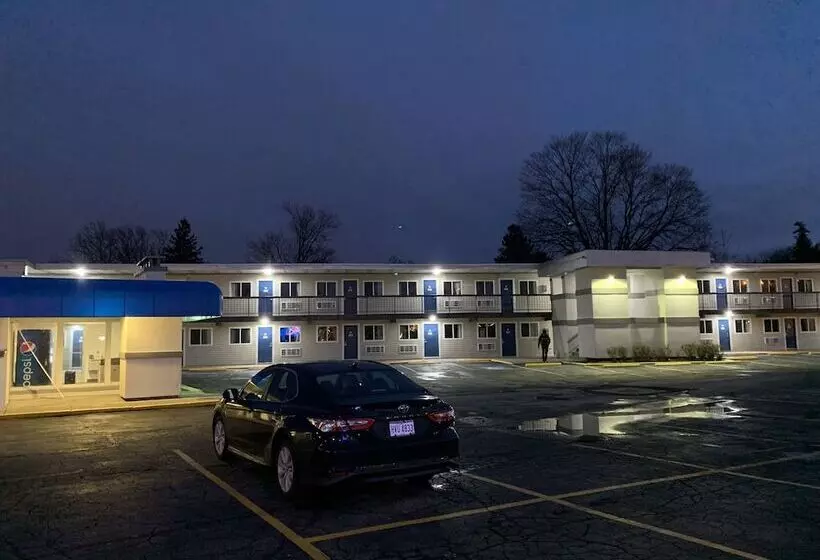 Motel 6 North Olmsted, Oh Cleveland