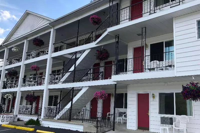 Мотель Baymont By Wyndham Lake George