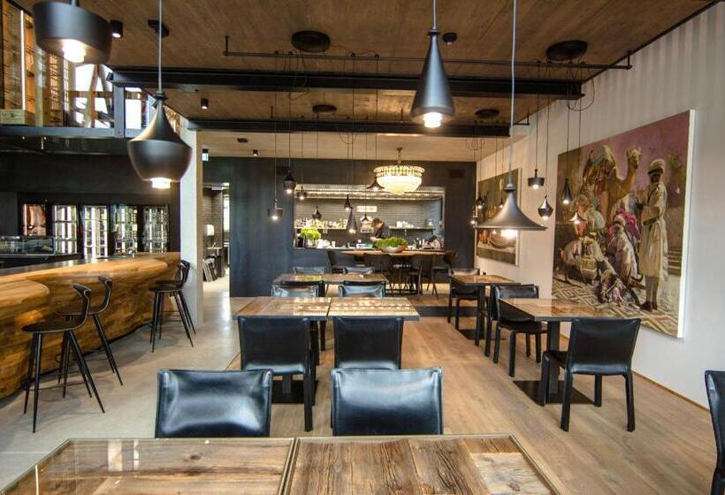 Boutique Hotel Lartor