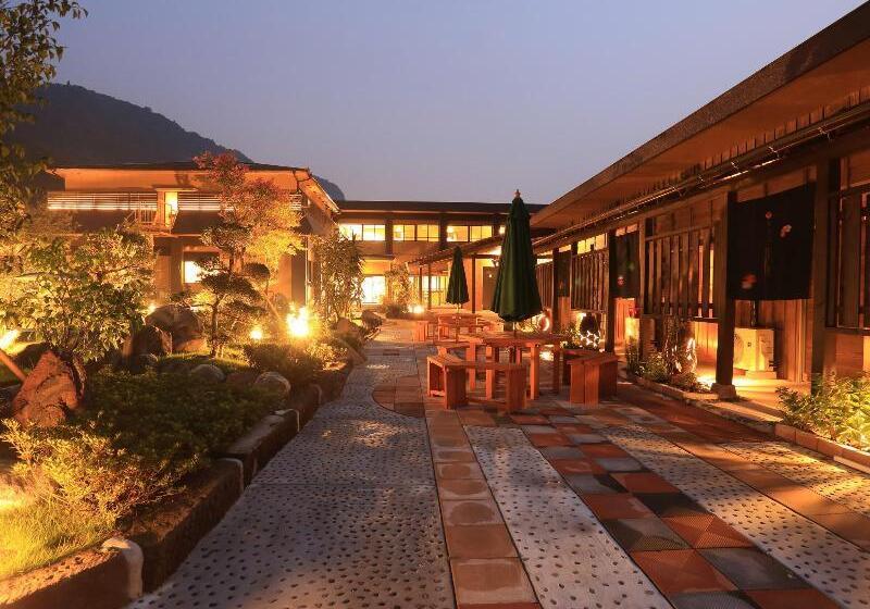 בית מלון כפרי Koshikano Onsen