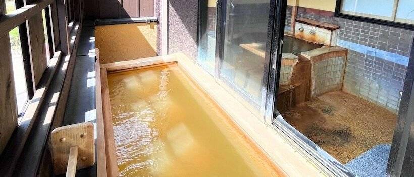 בית מלון כפרי Koshikano Onsen