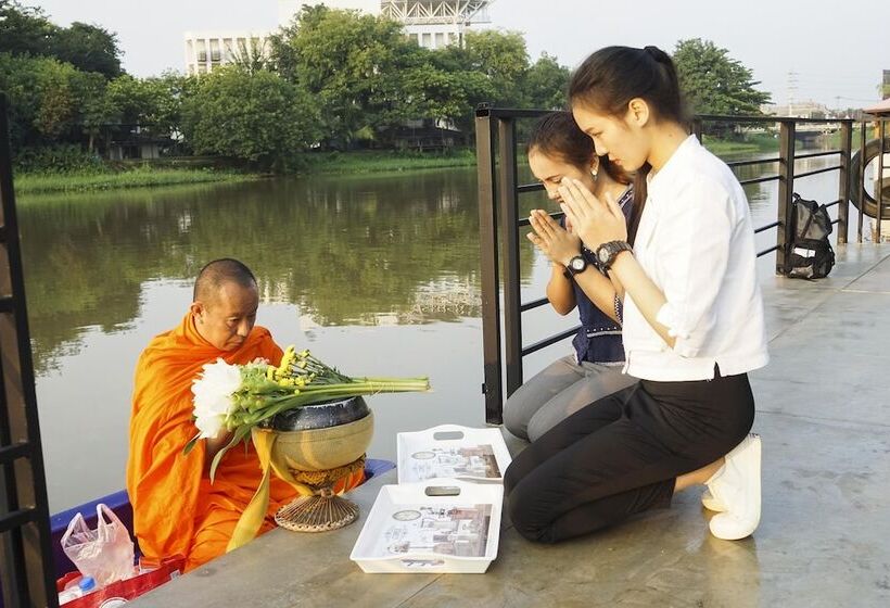 فندق Nantra Chiangmai Riverfront