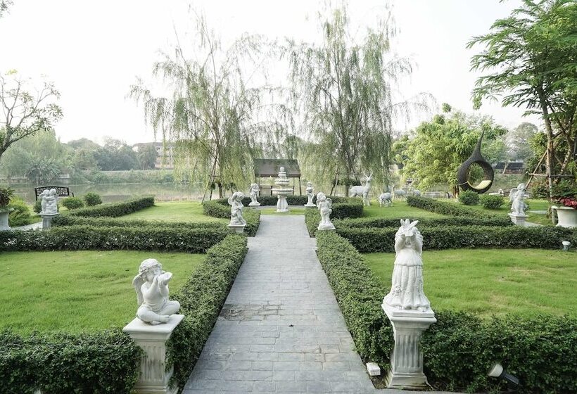 فندق Nantra Chiangmai Riverfront