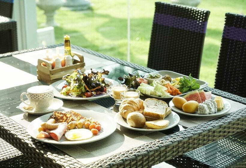 فندق Nantra Chiangmai Riverfront