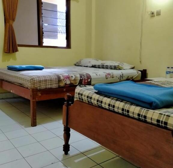 فندق Prayogo Lama Prawirotaman