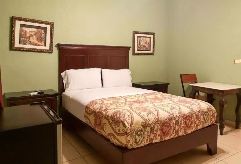 Hotelli Villa Escondida