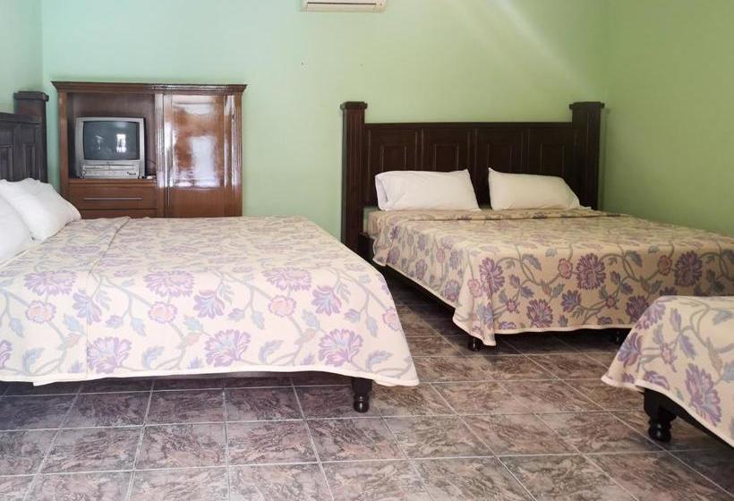 فندق Villa Escondida