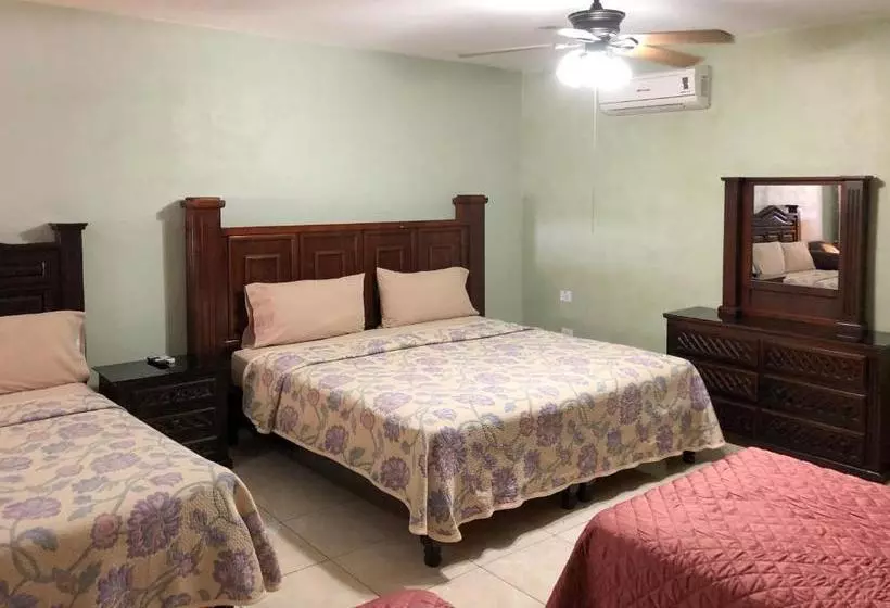Hotelli Villa Escondida