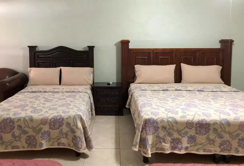 Hotelli Villa Escondida