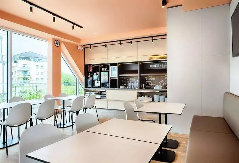 B&b Hotel Rostock Hafen