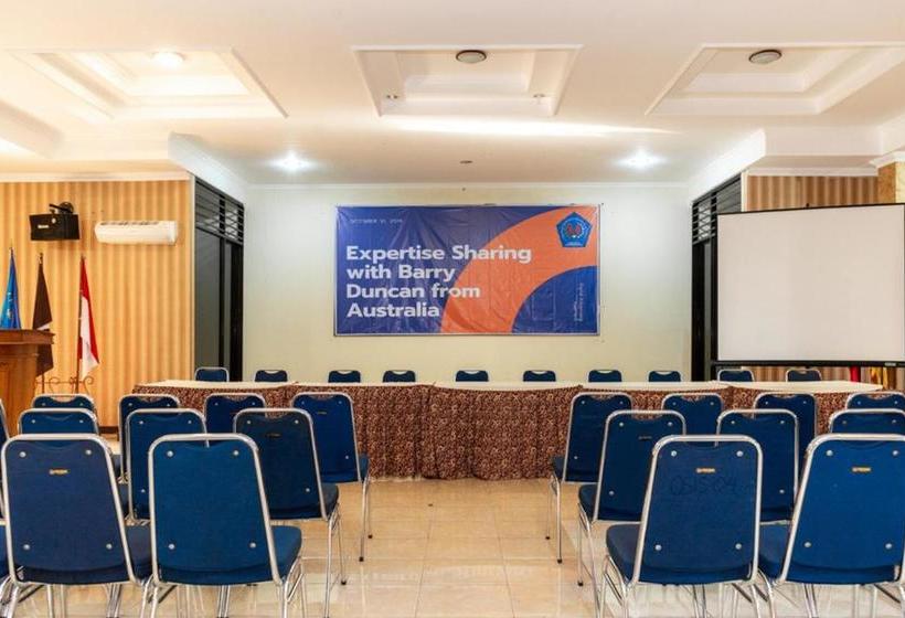 Szálloda Reddoorz Plus Syariah Near Java Supermall Semarang 2