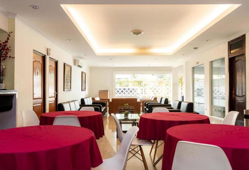 Szálloda Reddoorz Plus Syariah Near Java Supermall Semarang 2