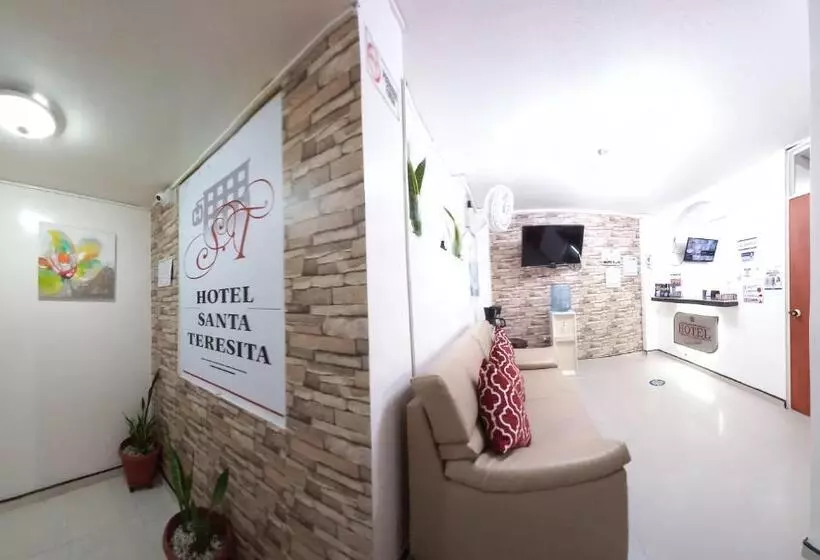 ホテル Santa Teresita