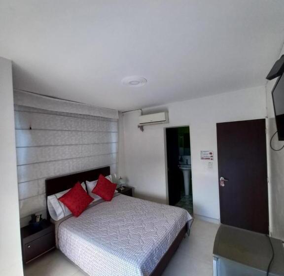 هتل Santa Teresita