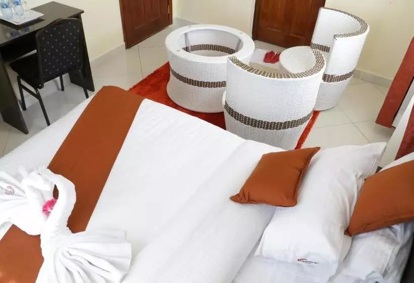 هتل Claire De Lune Moonlight