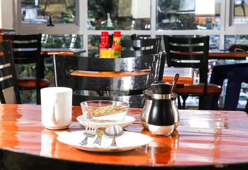 هتل Claire De Lune Moonlight