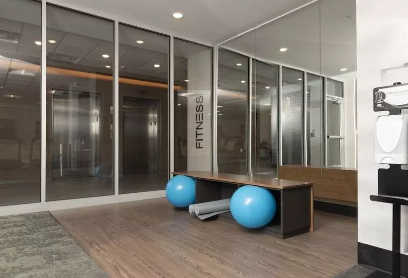 Hotelli Fairfield Inn & Suites Louisville New Albany In