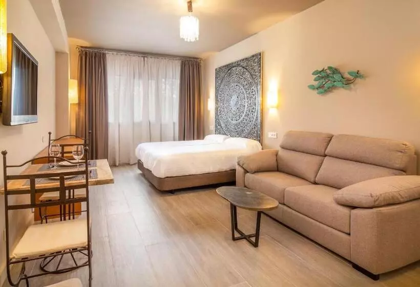 Apartamentos Sevilla Este By Qhotels