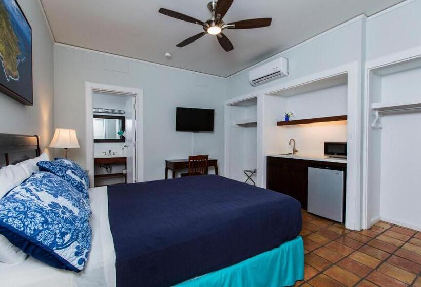 هتل Sugar Apple Bed And Breakfast