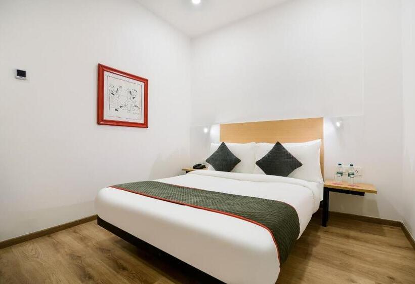 هتل Super Townhouse The Awadh Airport Near Chaudhary Charan Singh International Airport