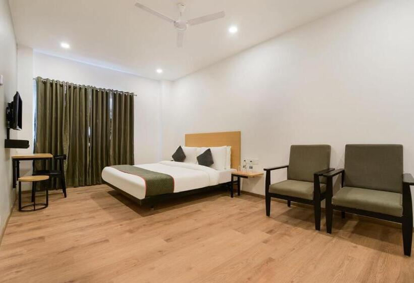 هتل Super Townhouse The Awadh Airport Near Chaudhary Charan Singh International Airport